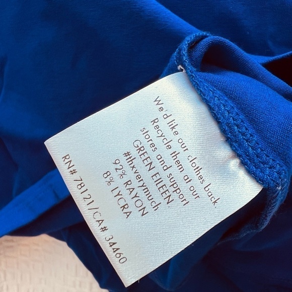 ELLEN FISHER Scoop Neck Elbow Sleeve Tunic
NWT - Picture 4 of 10